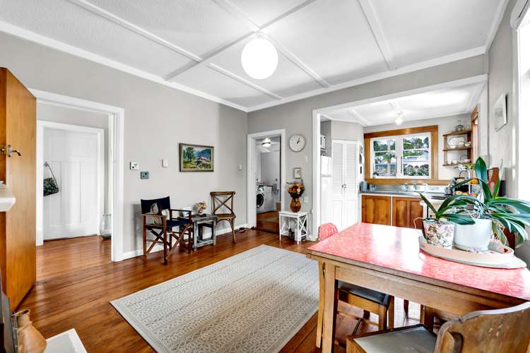 19 Gaine Street New Plymouth Central_7