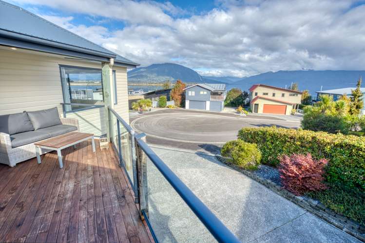 9 Ranui Place Moana_28