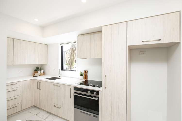 2/25 Hargest Crescent Sydenham_1