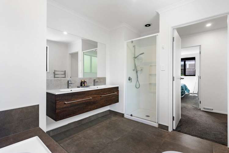 17 Te Paea Avenue Paerata_11