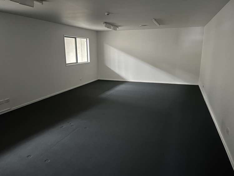 Address withheld Sockburn_13