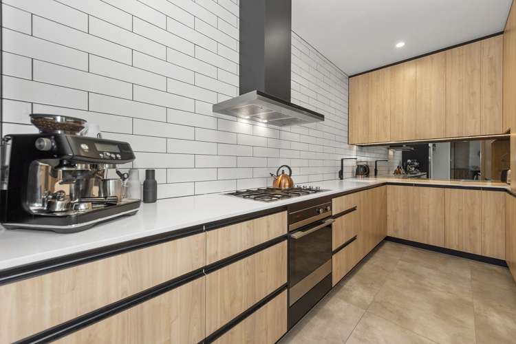 12 Jellicoe Drive Hamilton East_12