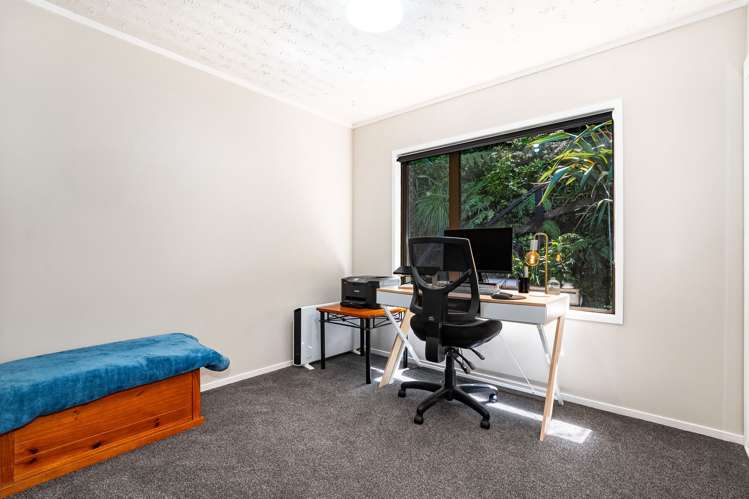 21 Gaya Grove Ngaio_16