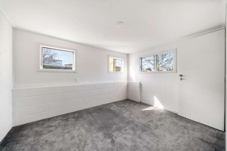 75 Nikau Street New Lynn_17