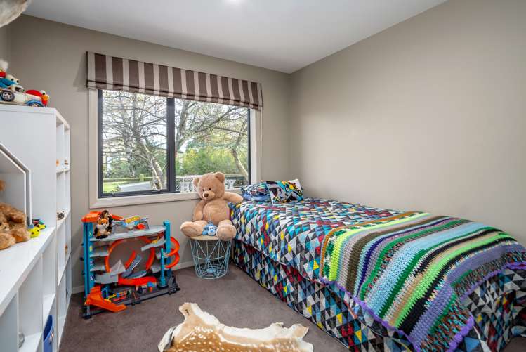 9 Redwood Lane Martinborough_13