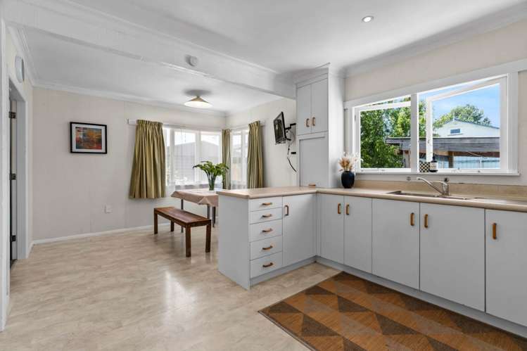 22 Rimu Street Gate Pa_11