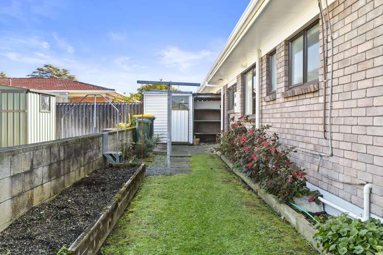 5D Edinburgh Street Pukekohe_11