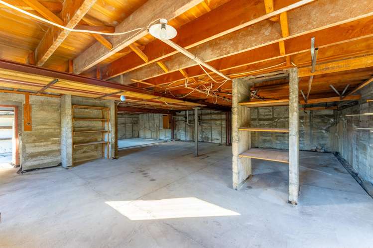 3 Hertnon Street West End_4