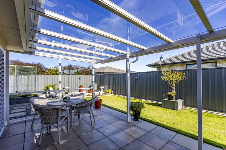 19 Drake Crescent Awatoto_21