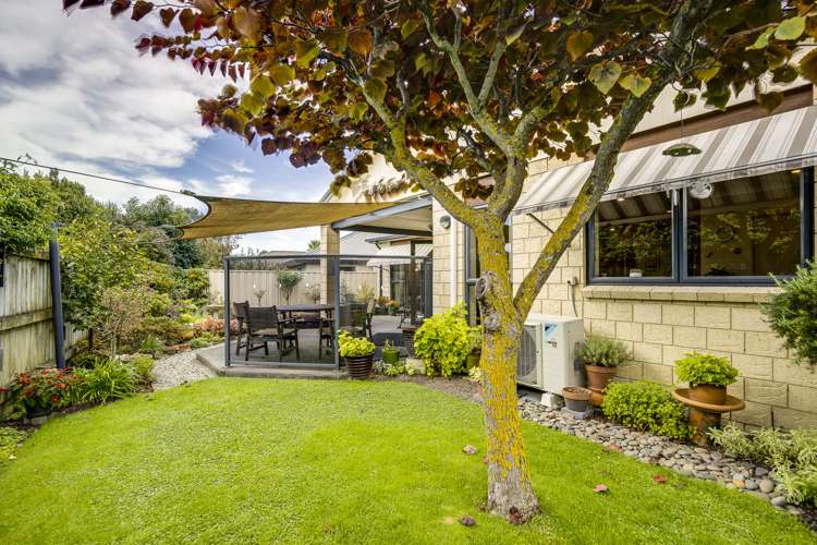 219 Frimley Oaks Frimley_11