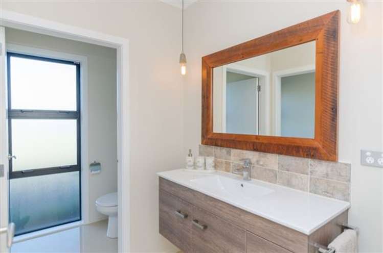 46 Welch Road Opaki_17