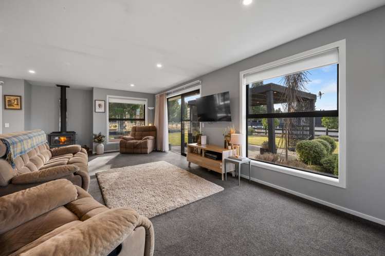 77 Larch Crescent Alexandra_16