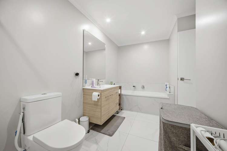 117 Hobsonville Point Road_5