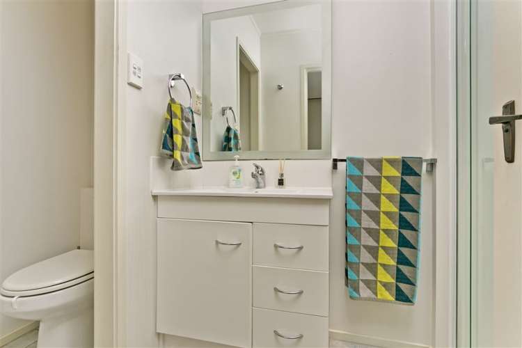 1a Riviera Place Hauraki_14