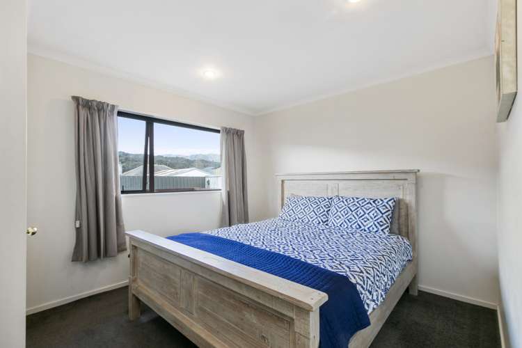 13 Woodland Grove Wainuiomata_9