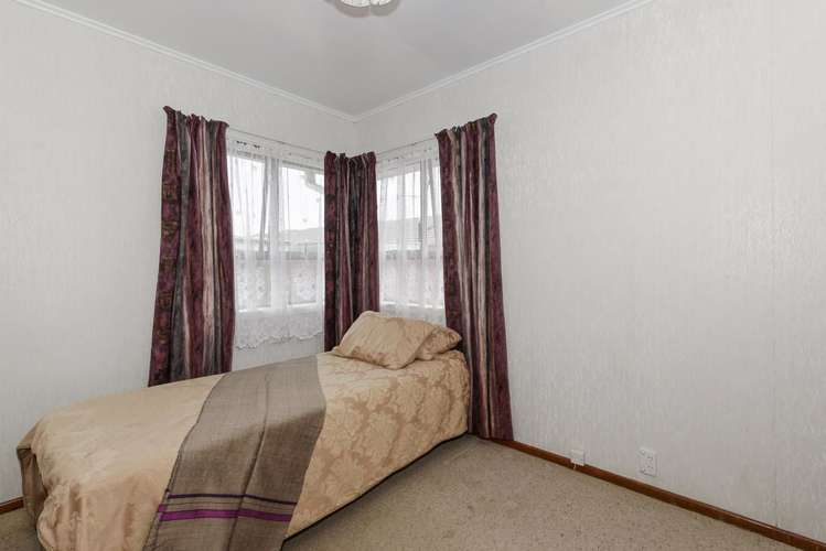 15 Kervil Avenue Te Atatu Peninsula_9