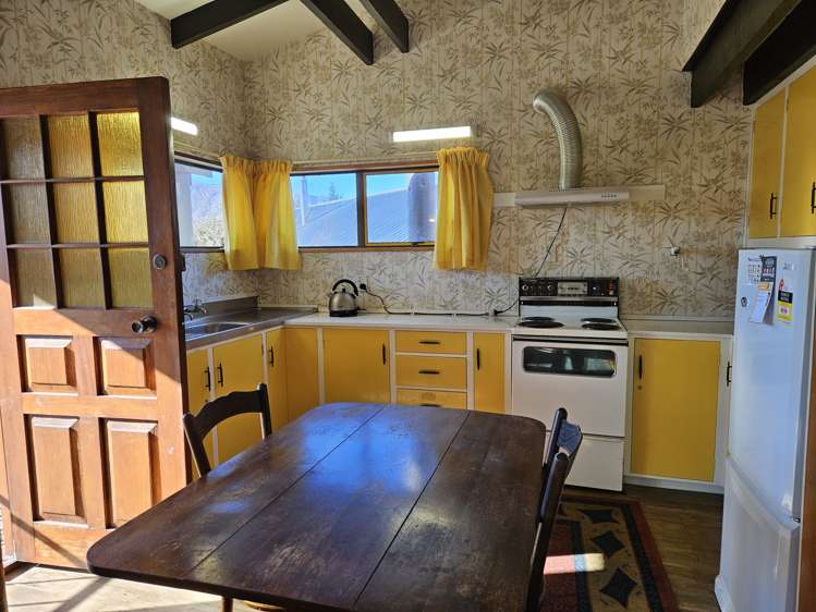 28 Scott Street Lake Tekapo_13