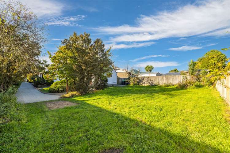 385 Yaldhurst Road Russley_15