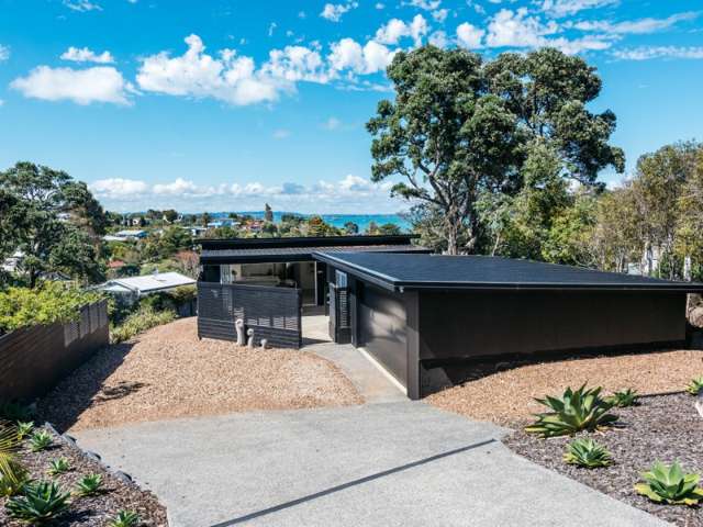 160 Ocean View Road Oneroa_1