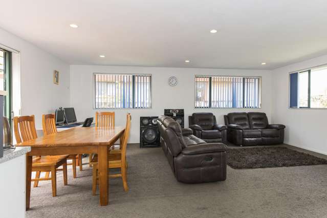 25 Tilberg Street Favona_2