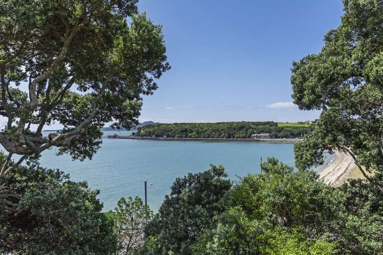 1/27a Paritai Drive Orakei_10