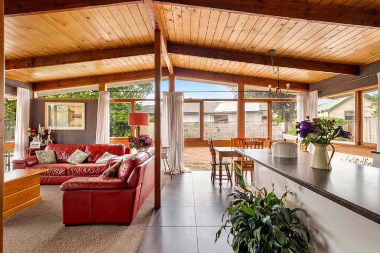 111 Iranui Road Inner Kaiti_6