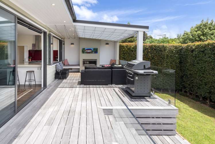 64 Uxbridge Road Mellons Bay_18