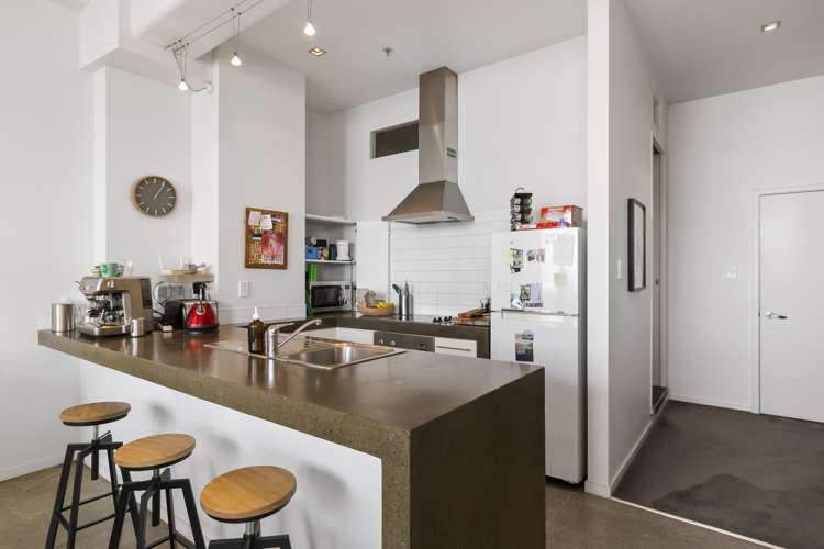 214/107 Thorndon Quay Pipitea_9