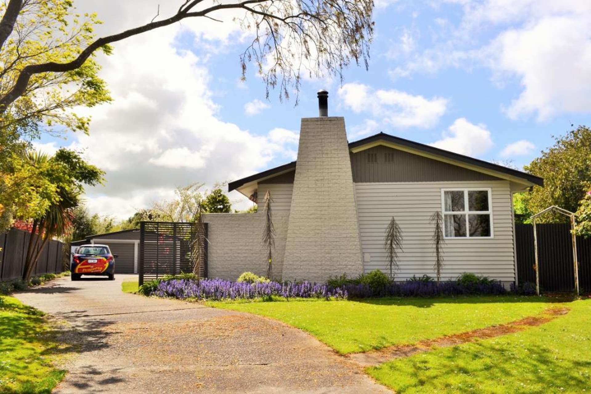 10 Berkley Place 10921_0