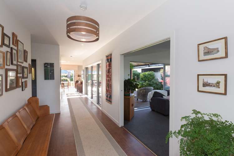 10 Grand Oaks Drive Awapuni_2