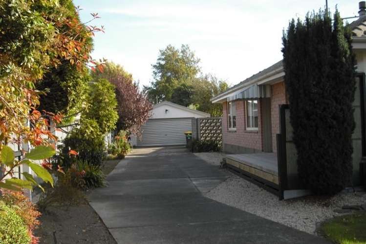 6 Davidson Crescent Hornby_7