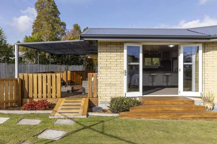5 Tawa Street_4
