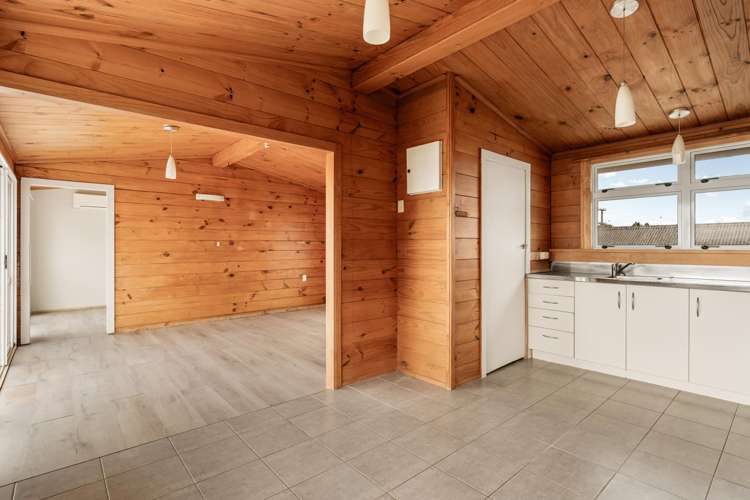 6 Park Road Maketu_13