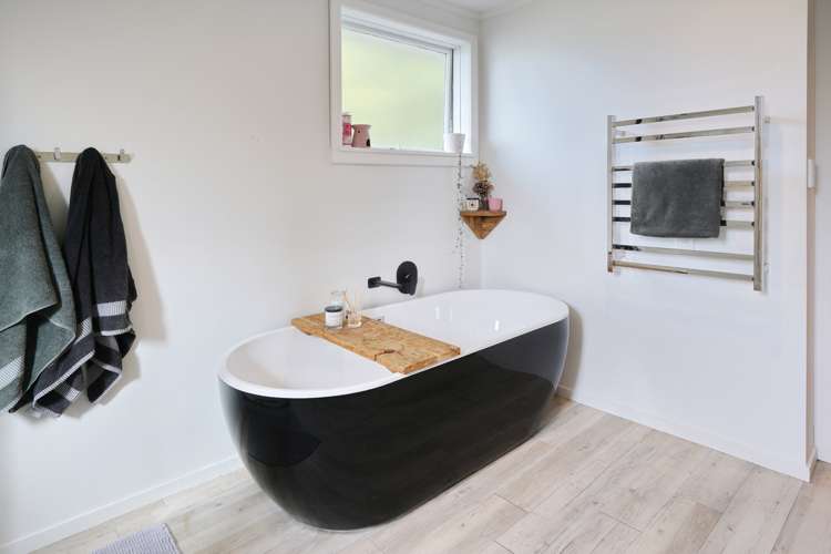 3 Allin Drive Waikuku Beach_8