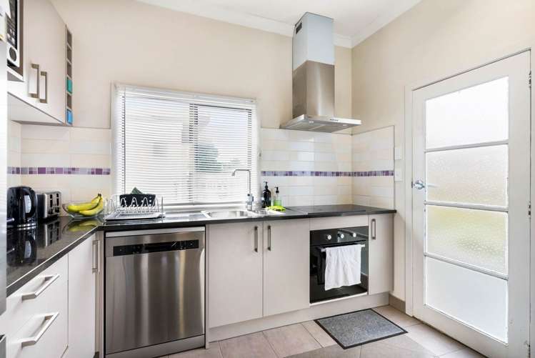 15 Fyfe Avenue Papatoetoe_6