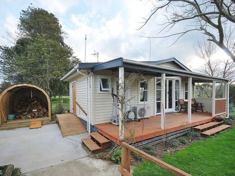 90 Chamberlain Road Upper Plain_10