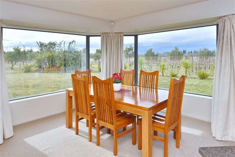 323 Georges Road Amberley_6