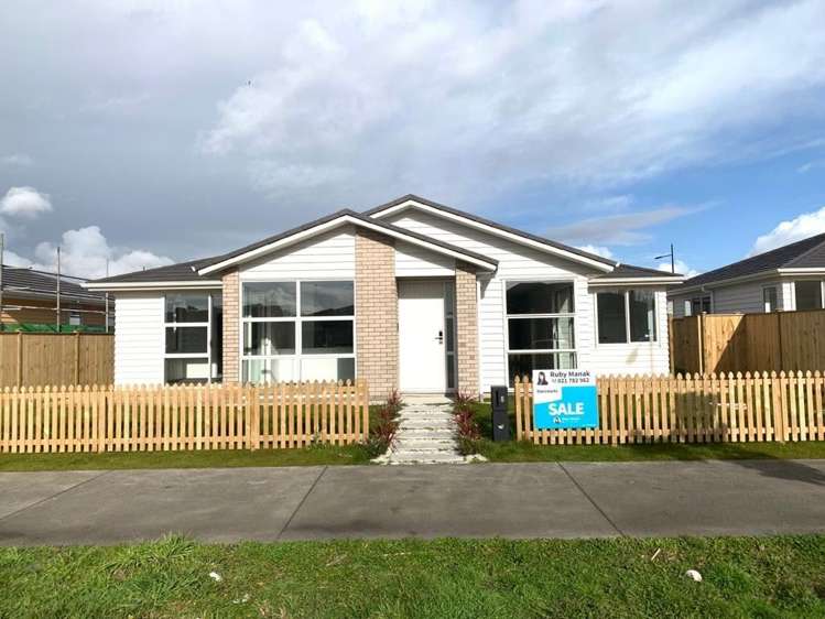 5 Leatherwood Road Takanini_0