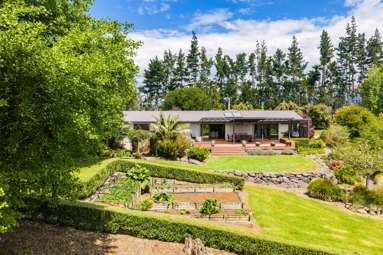 1611 State Highway 14_3