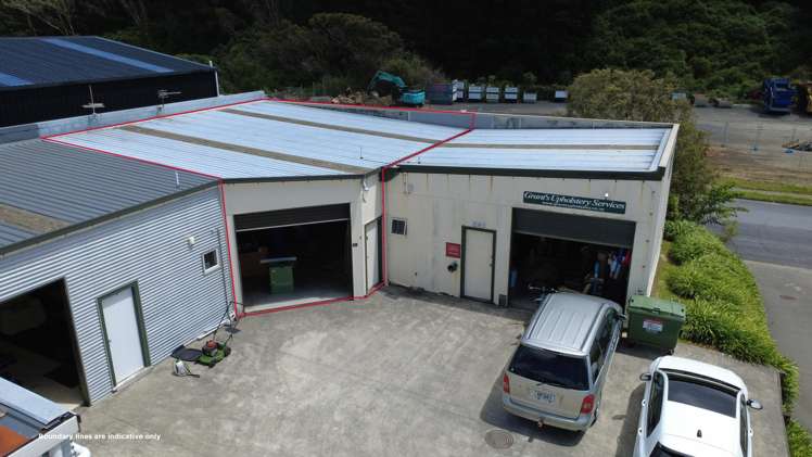 2/29 Broken Hill Road Kenepuru_1