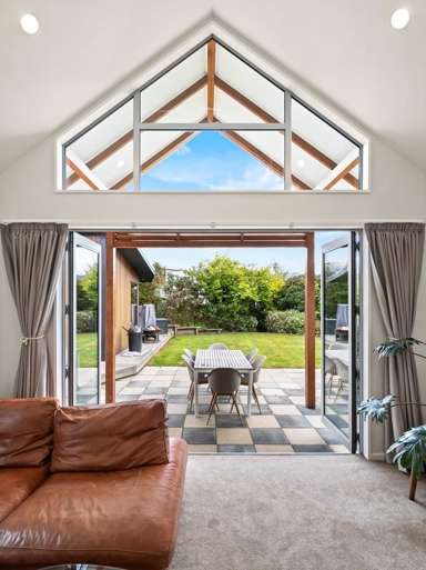 11 Holyport Close_4