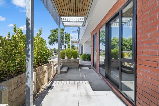 2/5 Dyer Street 3295_3