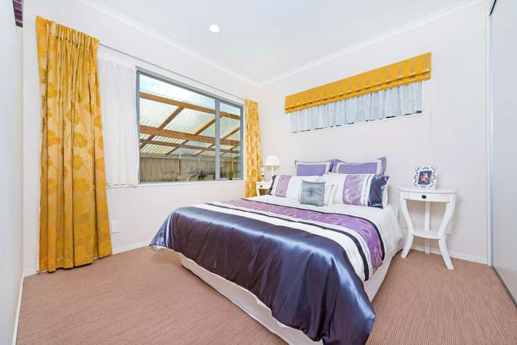5 Woolaston Place Flat Bush_13