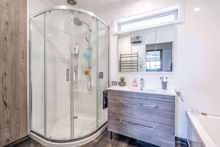 166 Chelmsford Street Windsor_8