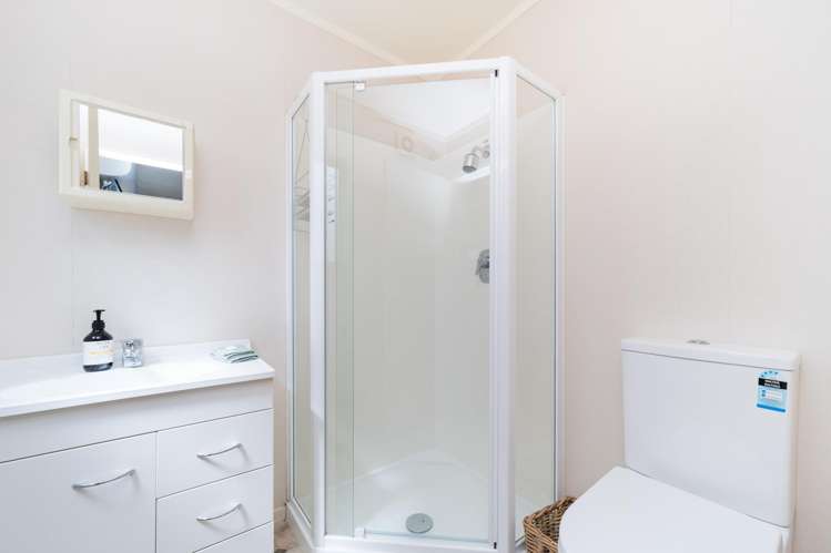 18 Dalfield Place Highbury_9