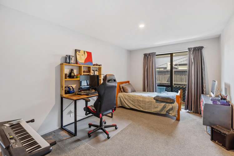 44 Candlesticks Crescent Lincoln_11