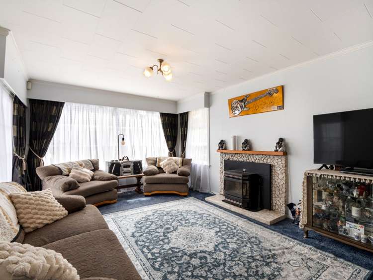 12 Carters Road Aranui_5