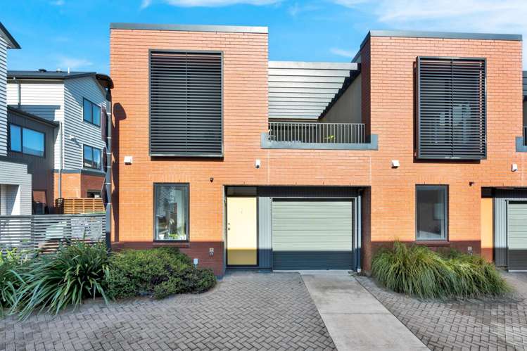 2 Kerewhenua Crescent_0