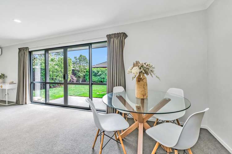 57 Farnborough Way Rolleston_6