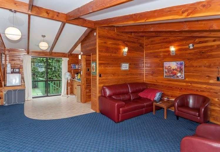 1 Pohutukawa Grove Whitianga_14